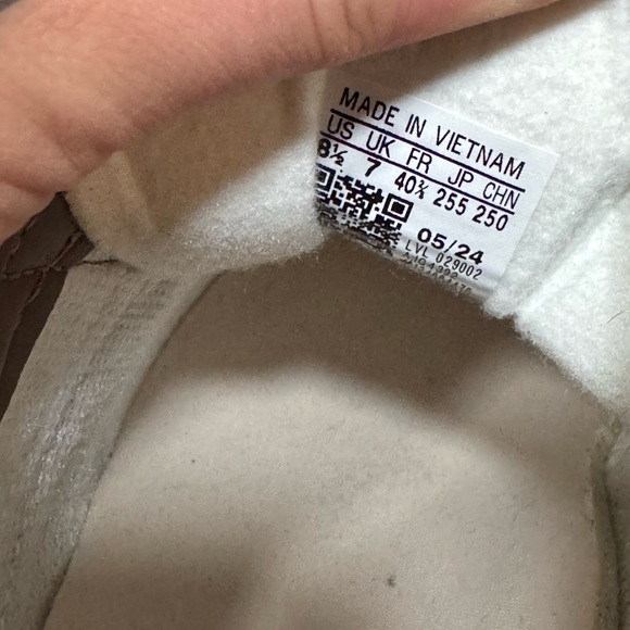 Adidas Gazelle limited edition EARTH STRATA - Picture 3 of 3